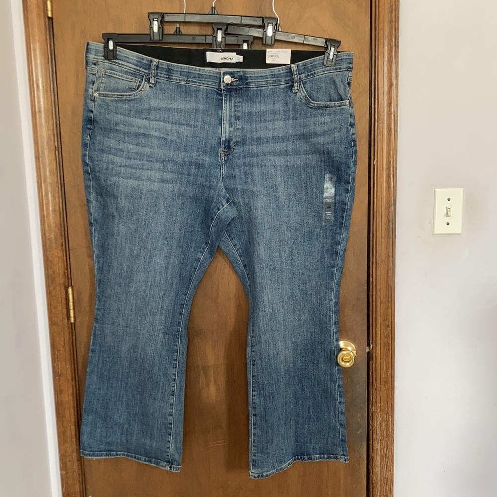 Sonoma bootcut jean shape retention no gap waistband 28W
